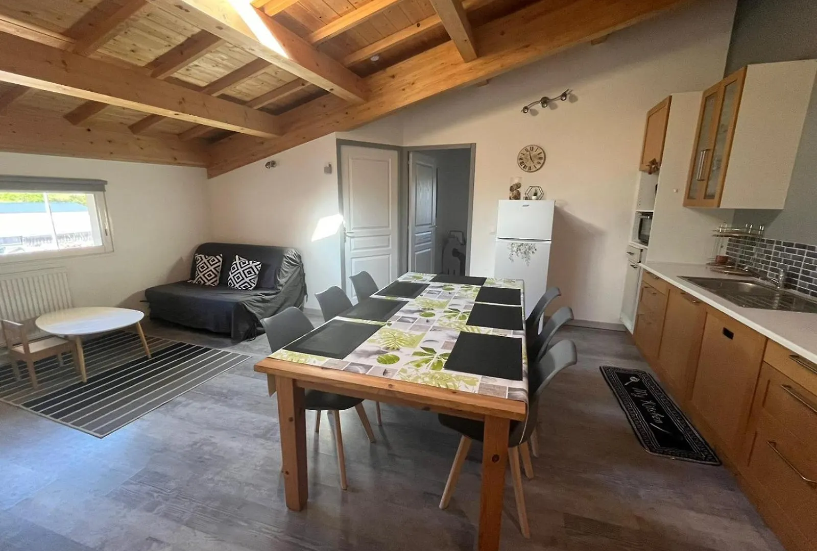 Vacances A La Ferme En Ardeche Saint-Jean-Chambre